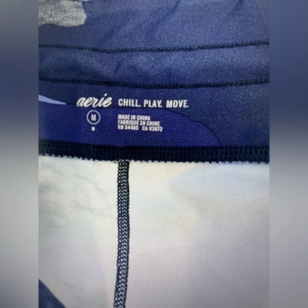 Aerie Womens Chill Play Move Animal Print blue Crop Leggings Size M